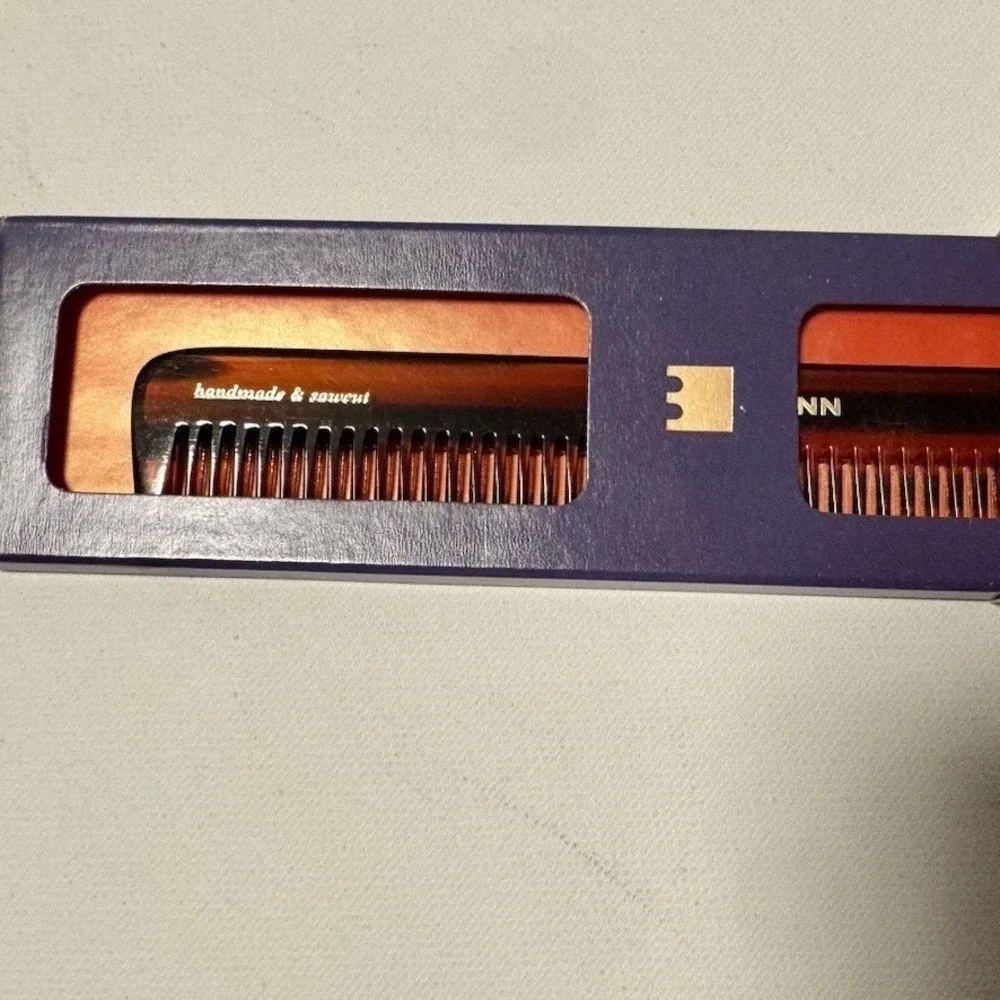 Kent England R5T - Handmade‎ Toothed Pocket Comb Sawcut New Box